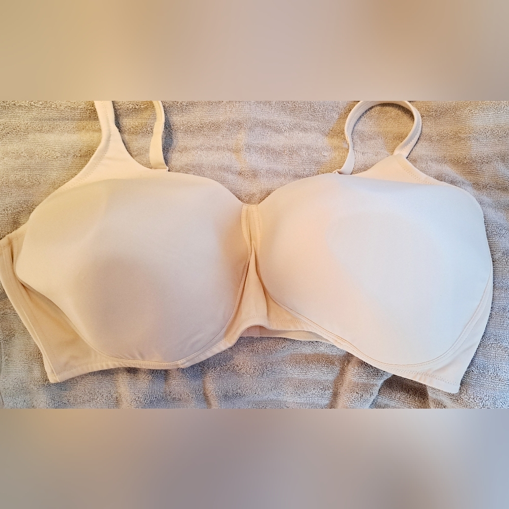 Ladies Leading Lady Nude Color 50F Tshirt Bra 4 Back Closure
